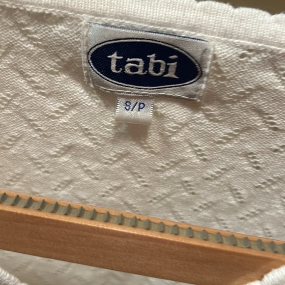 Pretty 3/4 sleeve white elegant sweater - Picture 2 of 3